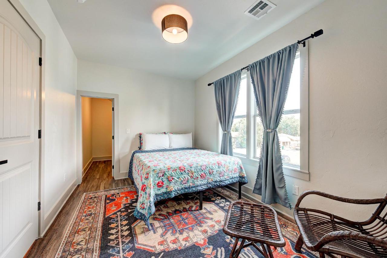 Chic- Less Than 5 Mins To Plaza District Oklahoma City
